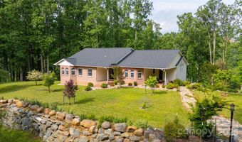 12 Riverview Dr, Bakersville, NC 28705