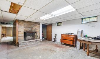 101 Cobble Hill Rd, Lincoln, RI 02865