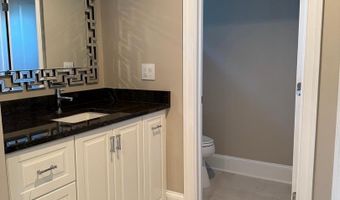 7702 TRAMMELL Rd, Annandale, VA 22003