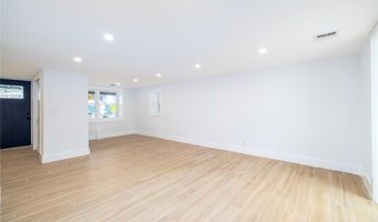 62 Central Ave, Amityville, NY 11701