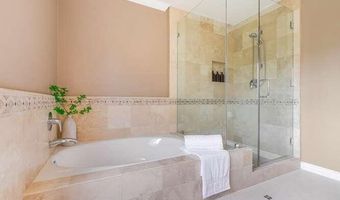 30101 Amelia Dr, Agoura Hills, CA 91301
