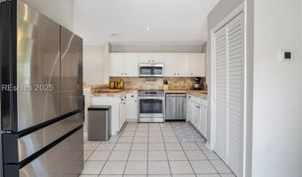 36 Sandy Pointe Dr, Bluffton, SC 29910