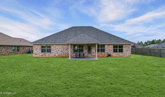 6236 Emerald Lake Dr, Biloxi, MS 39532