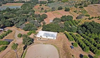 17825 Bear Valley Ln, Escondido, CA 92027