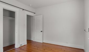 2 HIGHLAND Ave, Annapolis, MD 21403