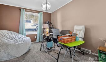 19 Morton Ln, Asheville, NC 28806