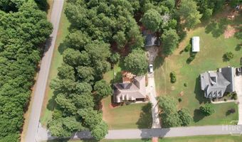 221 Creekside Dr, Arnoldsville, GA 30619
