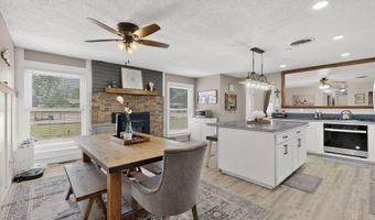 430 Abo Rd, Bosque Farms, NM 87068