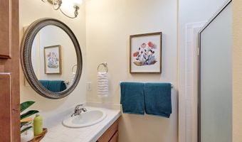 421 HARRIS Ln, Oregon City, OR 97045