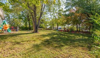 1018 Paula Dr, Arnold, MO 63010