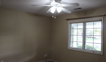 1520 Hammel Dr, Angola, IN 46703