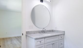 176 Rockwell Ave, Bristol, CT 06010