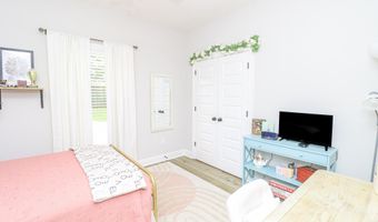 102 Eastwood Dr, Brandon, MS 39042
