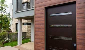 5903 S Westlawn Ave, Los Angeles, CA 90094