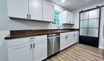 1008 Goodwin St, Beaufort, SC 29906
