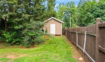 901 CHEROKEE Rd, Auburn, AL 36830