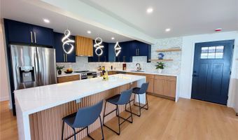 225 Aikane St, Kailua, HI 96734