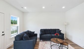 336 Legends Cir, Baxter, TN 38544