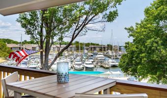 2102 CHESAPEAKE HARBOUR Dr E, Annapolis, MD 21403