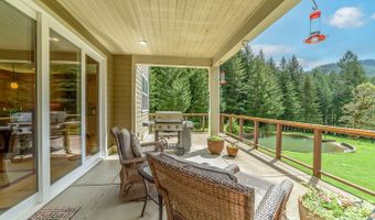 21626 GLAZE Rd, Veneta, OR 97487