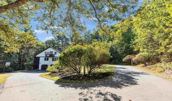 107 Fresh Pond Ln, Brookline, NH 03033