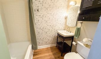 9372 State Highway PP, Ava, MO 65608