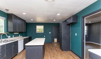 427 W COLLEGE St, Burkburnett, TX 76354