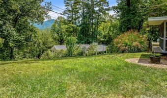 5 Hillcrest Rd E, Asheville, NC 28804