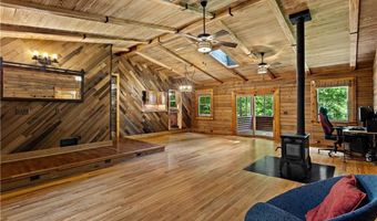 3332 Hunt Rd, Acworth, GA 30102