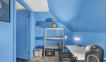 77 Center St, Bangor, ME 04401
