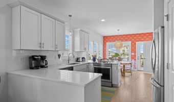 408 Caswell St B, Atlantic Beach, NC 28512