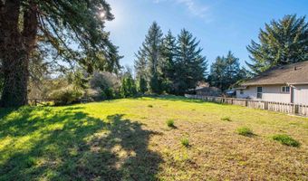 1168 2ND St, Bandon, OR 97411