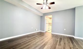 304 Wellington Pl, Aberdeen, NJ 07747