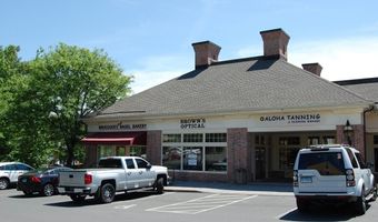 51 E Main St, Avon, CT 06001