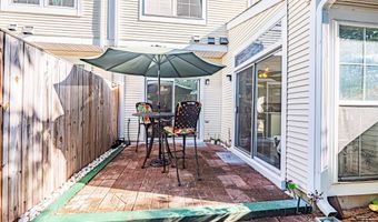 44186 SHADY GLEN Ter, Ashburn, VA 20147