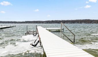 3795 W Sycamore Beach Rd, Angola, IN 46703