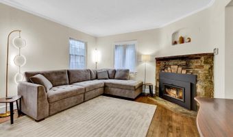 6020 BROAD St, Bethesda, MD 20816