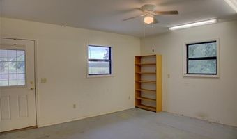 5708 Parkhill Pl, Bartlesville, OK 74006