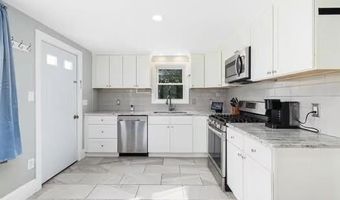 59 King Phillip Dr, North Kingstown, RI 02852