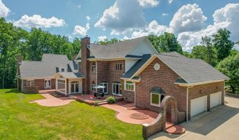 157 The Woods, Bedford, IN 47421