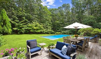 67 Scrimshaw Ln, Amagansett, NY 11930