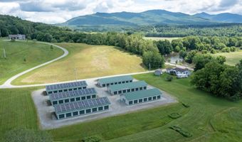 87 Fox Hill Dr, Cambridge, VT 05464