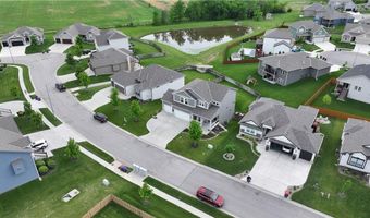 1334 N 161st Ter, Basehor, KS 66007