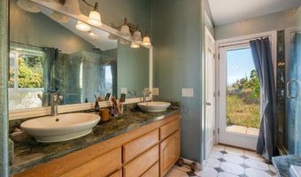 772 Rainbow Crest Rd, Fallbrook, CA 92028