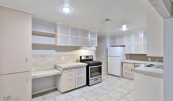 726 Woodlawn Dr, Abilene, TX 79603