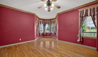 646 S Country Estates Ln, Bloomfield, IN 47424