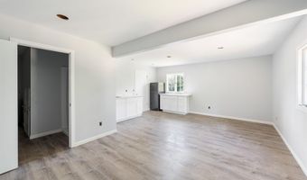 10311 SE Torch Lake Dr, Alden, MI 49612