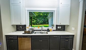 13017 Avilla Hills Cv, Alexander, AR 72002