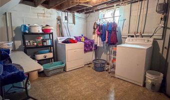 12012 Silver Creek Rd, Alhambra, IL 62001