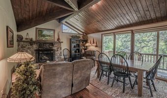 348 Crown Point Dr, Bellvue, CO 80512